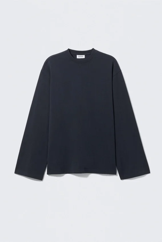 Camiseta oversize de manga larga – Azul marino oscuro Camiseta oversize de manga larga – Azul marino oscuro