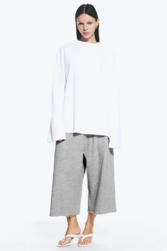 Camiseta oversize de manga larga – Blanca