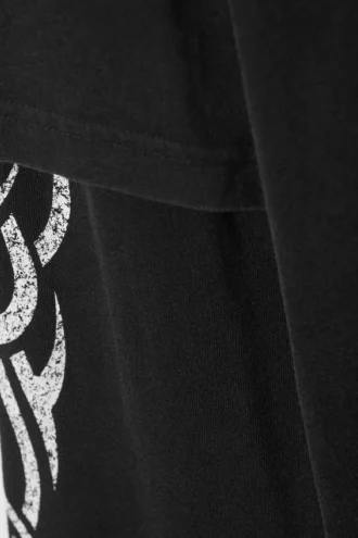 Camiseta oversize de manga larga y doble capa – Negro – Blanco tribal
