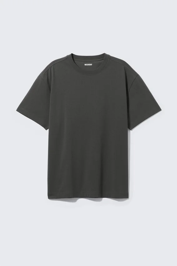 Camiseta oversize de tejido grueso – negro mate Camiseta oversize de tejido grueso – negro mate