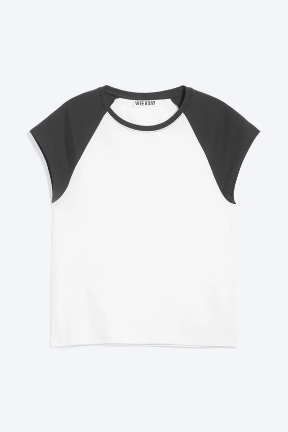 Camiseta raglán de manga corta – Blanco/Gris oscuro Camiseta raglán de manga corta – Blanco/Gris oscuro