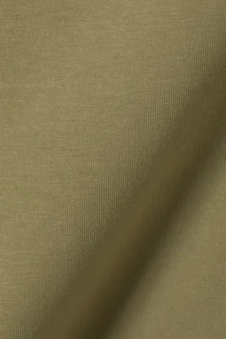 Camiseta sin mangas ajustada con tirantes y cuello redondo – Verde caqui