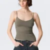 Camiseta sin mangas ajustada de algodón con cuello en V – Gris Camiseta sin mangas ajustada de algodón con cuello en V – Gris