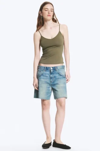 Camiseta sin mangas ajustada de algodón con cuello en V – Verde caqui apagado