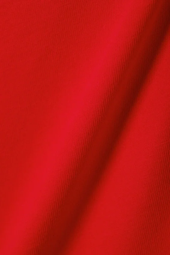 Camiseta sin mangas ajustada de algodón – Rojo brillante Camiseta sin mangas ajustada de algodón – Rojo brillante