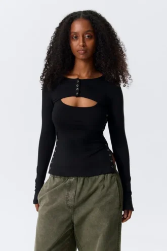 Camiseta sin mangas con bolero de dos piezas en capas – Negro