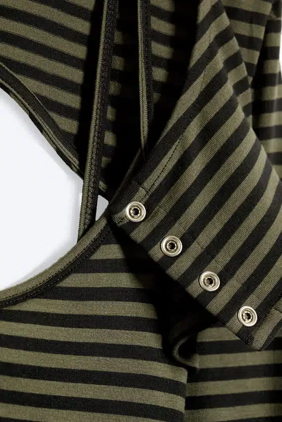 Camiseta sin mangas con bolero de dos piezas en capas – Verde caqui apagado Camiseta sin mangas con bolero de dos piezas en capas – Verde caqui apagado