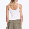 Camisola con tirantes y encaje – Blanco roto Camisola con tirantes y encaje – Blanco roto