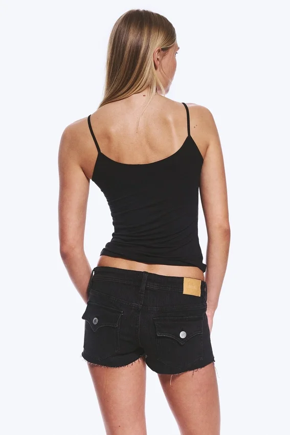 Camisola con tirantes y encaje – Negro Camisola con tirantes y encaje – Negro