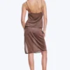 Camisola de punto con cuello cuadrado – Marrón Camisola de punto con cuello cuadrado – Marrón