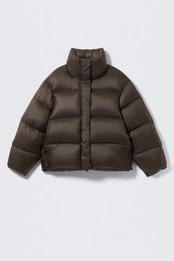 Chaqueta acolchada de plumón reciclado – Marrón oscuro Chaqueta acolchada de plumón reciclado – Marrón oscuro