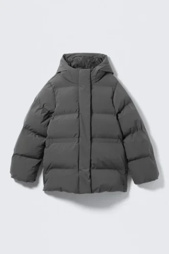 Chaqueta acolchada entallada – Gris oscuro