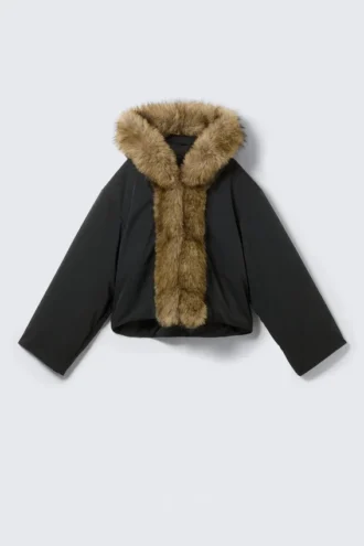 Chaqueta acolchada oversize con piel sintética – Negro