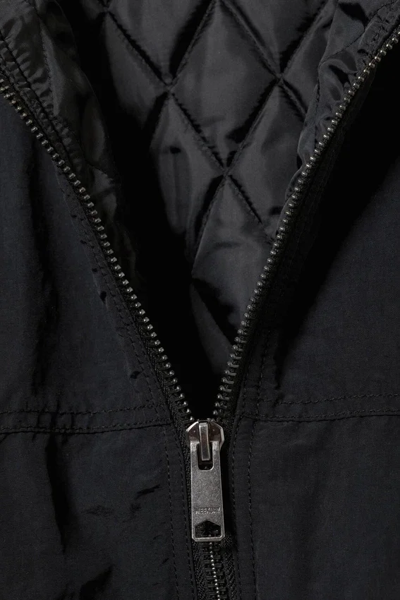 Chaqueta bomber de nailon de corte holgado – Negro Chaqueta bomber de nailon de corte holgado – Negro