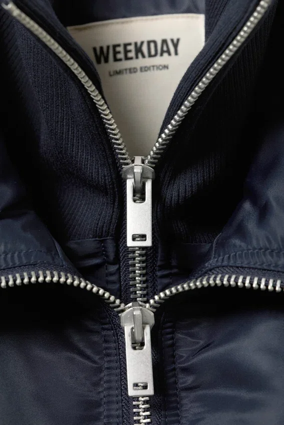 Chaqueta bomber de nailon encogido – Azul marino Chaqueta bomber de nailon encogido – Azul marino