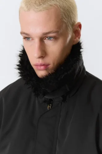 Chaqueta bomber holgada con cuello de piel sintética – Negro