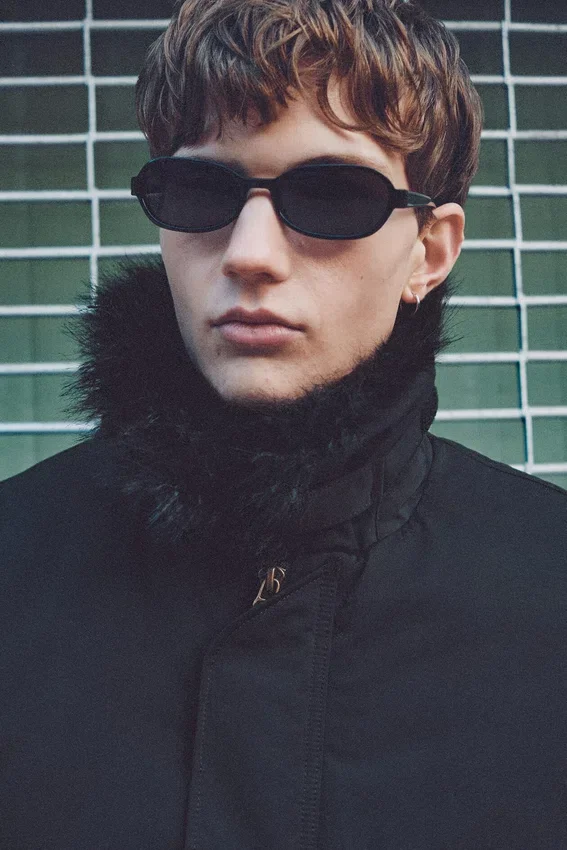 Chaqueta bomber holgada con cuello de piel sintética – Negro Chaqueta bomber holgada con cuello de piel sintética – Negro