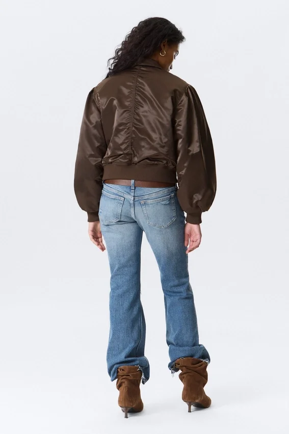 Chaqueta bomber holgada de nailon Yulia B – Marrón oscuro Chaqueta bomber holgada de nailon Yulia B – Marrón oscuro