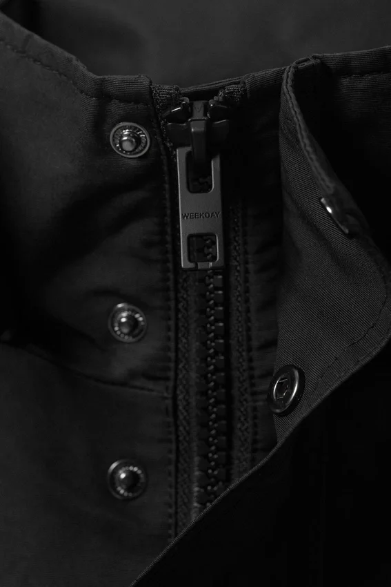 Chaqueta con capucha de corte holgado – Negro Chaqueta con capucha de corte holgado – Negro
