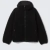 Chaqueta con capucha de felpa – Negro Chaqueta con capucha de felpa – Negro