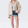 Chaqueta cuadrada abotonada de mezcla de lana – Crema empolvado Chaqueta cuadrada abotonada de mezcla de lana – Crema empolvado