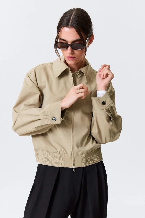 Chaqueta de algodón con cremallera de corte recto – Beige Chaqueta de algodón con cremallera de corte recto – Beige