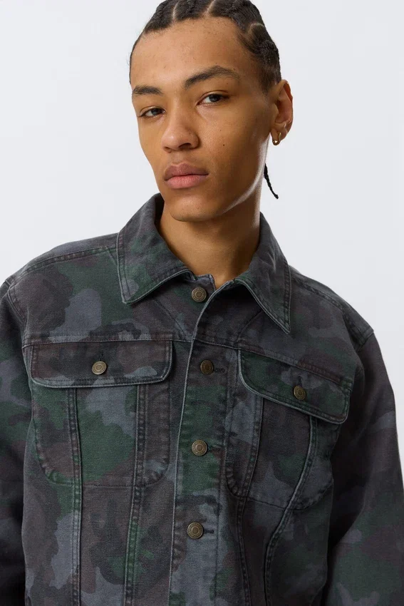 Chaqueta de camionero de algodón holgada Gia F – Camuflaje azul marino Chaqueta de camionero de algodón holgada Gia F – Camuflaje azul marino