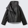 Chaqueta de cuero con cuello alto – Negro Chaqueta de cuero con cuello alto – Negro