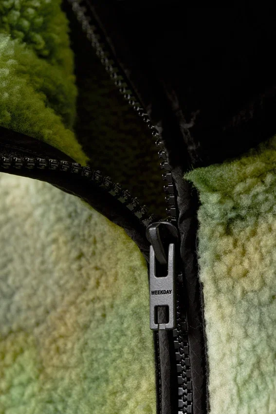 Chaqueta de forro polar con cremallera de corte holgado – Verde marmolado Chaqueta de forro polar con cremallera de corte holgado – Verde marmolado