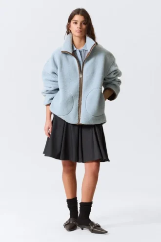Chaqueta de forro polar de pelo largo – Azul claro – Forro marrón