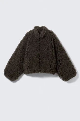 Chaqueta de forro polar mullido – Marrón