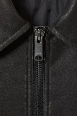 Chaqueta de imitación de cuero encogida – Negra