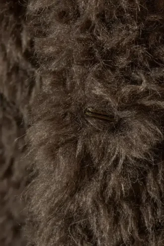 Chaqueta de pelo sintético de corte holgado – Mezcla de color topo oscuro
