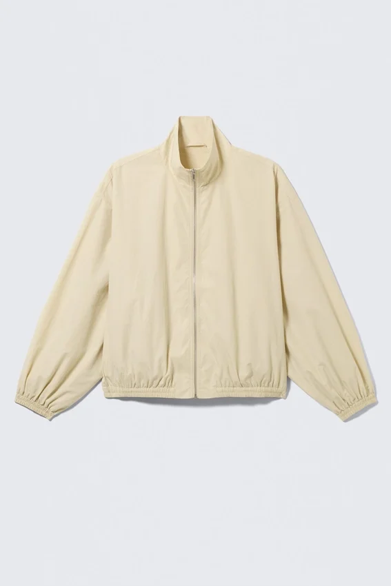 Chaqueta deportiva oversize de Hanne H – Beige claro apagado Chaqueta deportiva oversize de Hanne H – Beige claro apagado