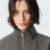Chaqueta deportiva oversize Hanne H – Gris oscuro