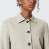 Chaqueta entallada con botones – Gris topo