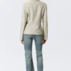 Chaqueta entallada con botones – Gris topo