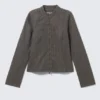 Chaqueta entallada con cremallera de algodón Genevieve – Gris oscuro Chaqueta entallada con cremallera de algodón Genevieve – Gris oscuro