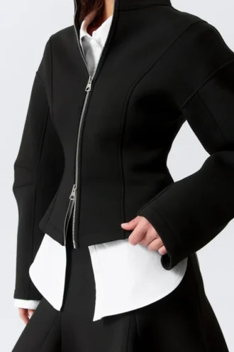 Chaqueta entallada con cremallera de neopreno – Negro