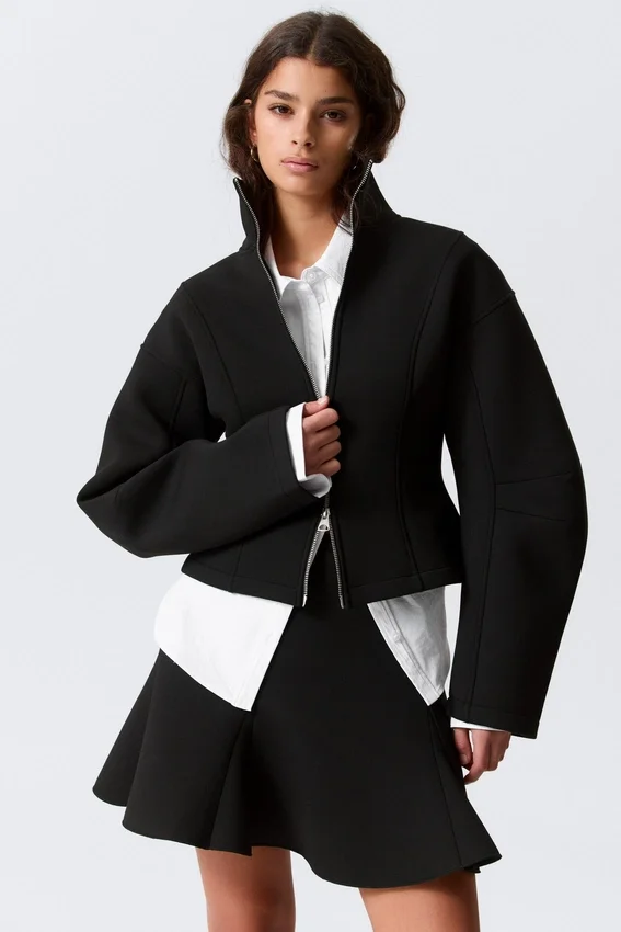 Chaqueta entallada con cremallera de neopreno – Negro Chaqueta entallada con cremallera de neopreno – Negro