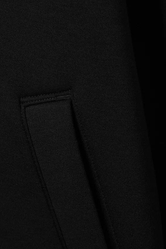 Chaqueta estructurada con cremallera de tejido scuba – Negro Chaqueta estructurada con cremallera de tejido scuba – Negro