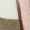 Chaqueta holgada de forro polar con cremallera – Blanco/Caqui/Rosa Chaqueta holgada de forro polar con cremallera – Blanco/Caqui/Rosa