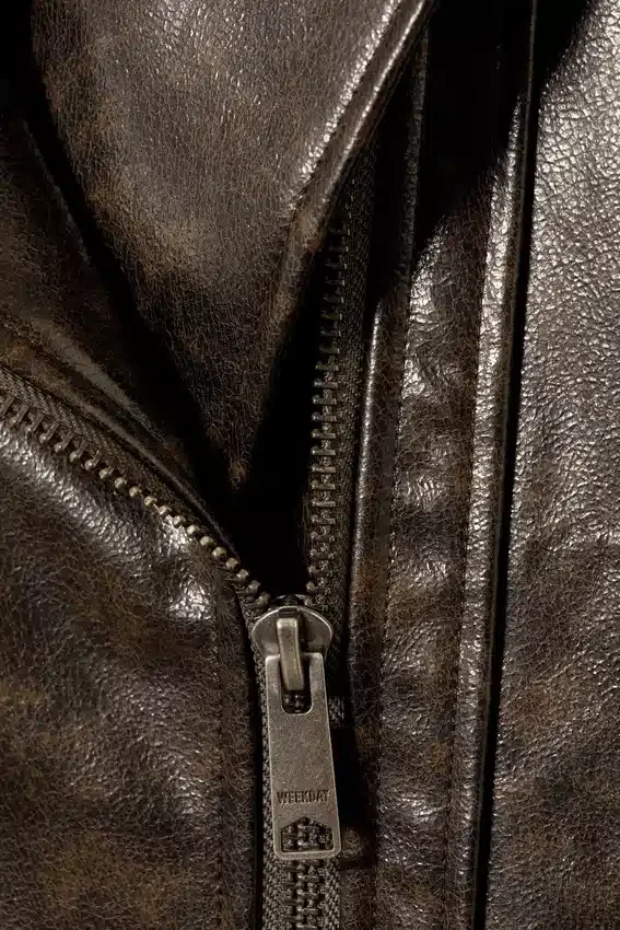 Chaqueta motera oversize de imitación de cuero – Marrón oscuro Chaqueta motera oversize de imitación de cuero – Marrón oscuro