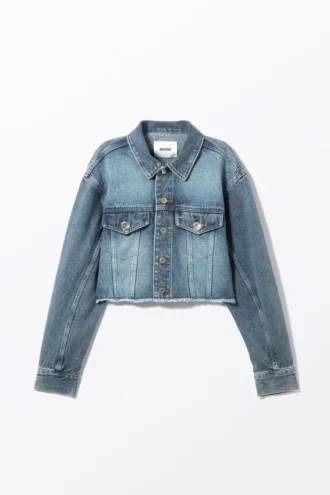 Chaqueta vaquera corta oversize con mangas acampanadas – Azul Starling