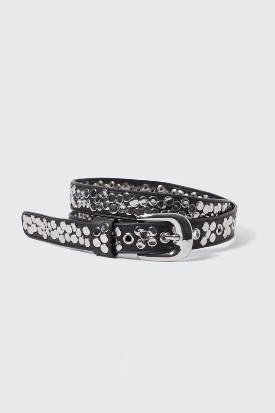 Cinturón de imitación de cuero con tachuelas en capas – Negro Cinturón de imitación de cuero con tachuelas en capas – Negro