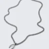 Collar con colgante de acero inoxidable – Plata Collar con colgante de acero inoxidable – Plata