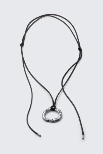 Collar con colgante de cordón – Plata – Cordón negro