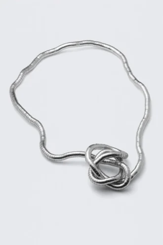 Collar de acero flexible – Plata