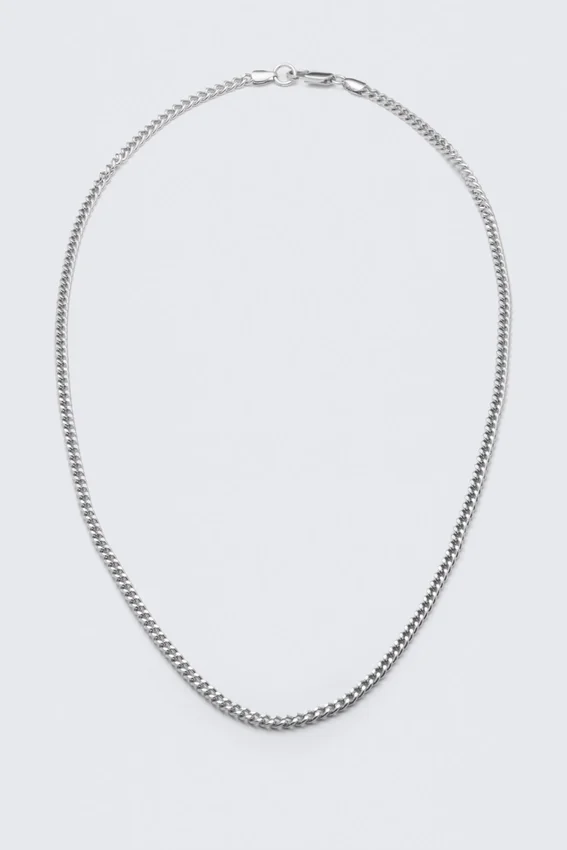 Collar de cadena clásico – Color plateado Collar de cadena clásico – Color plateado