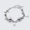 Collar de cadena con colgante de perlas gruesas – Plata Collar de cadena con colgante de perlas gruesas – Plata